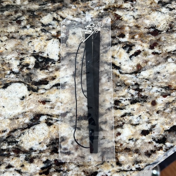 ♣️💋Black Velvet Choker Triangle - Picture 3 of 5